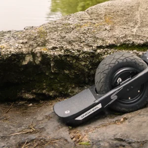 Alternative view of Onewheel Pint S