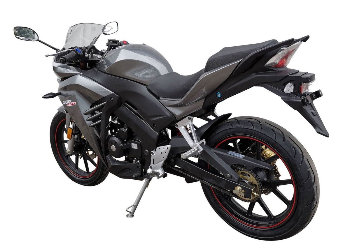 GTT 250 Street Motorcycle, 5-Speed Manual, 17-inch Alloy Wheels – Silver - Image 4