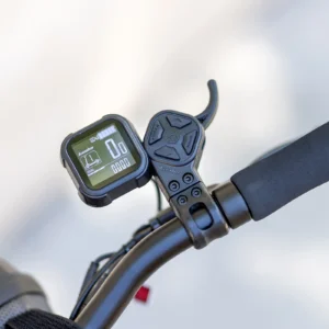 Alternative view of Mantis 8 Dual Motor