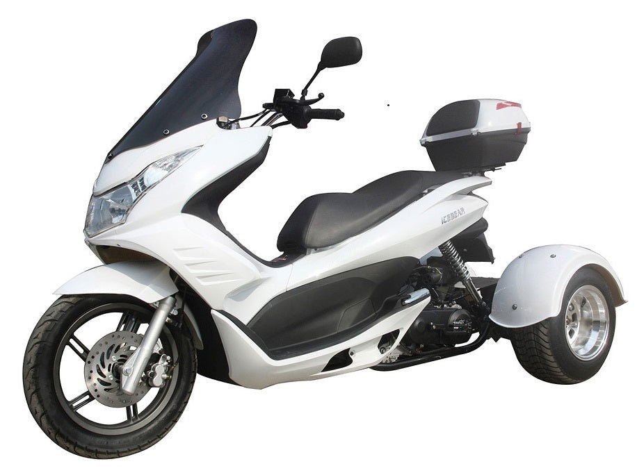 Q6 150cc Trike, Automatic Shifting, Full Wind Screen, Locking Trunk – Blue - Image 4