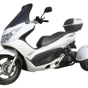 Alternative view of Q6 50cc Trike, Automatic Shifting, Full Wind Screen, Locking Trunk – White